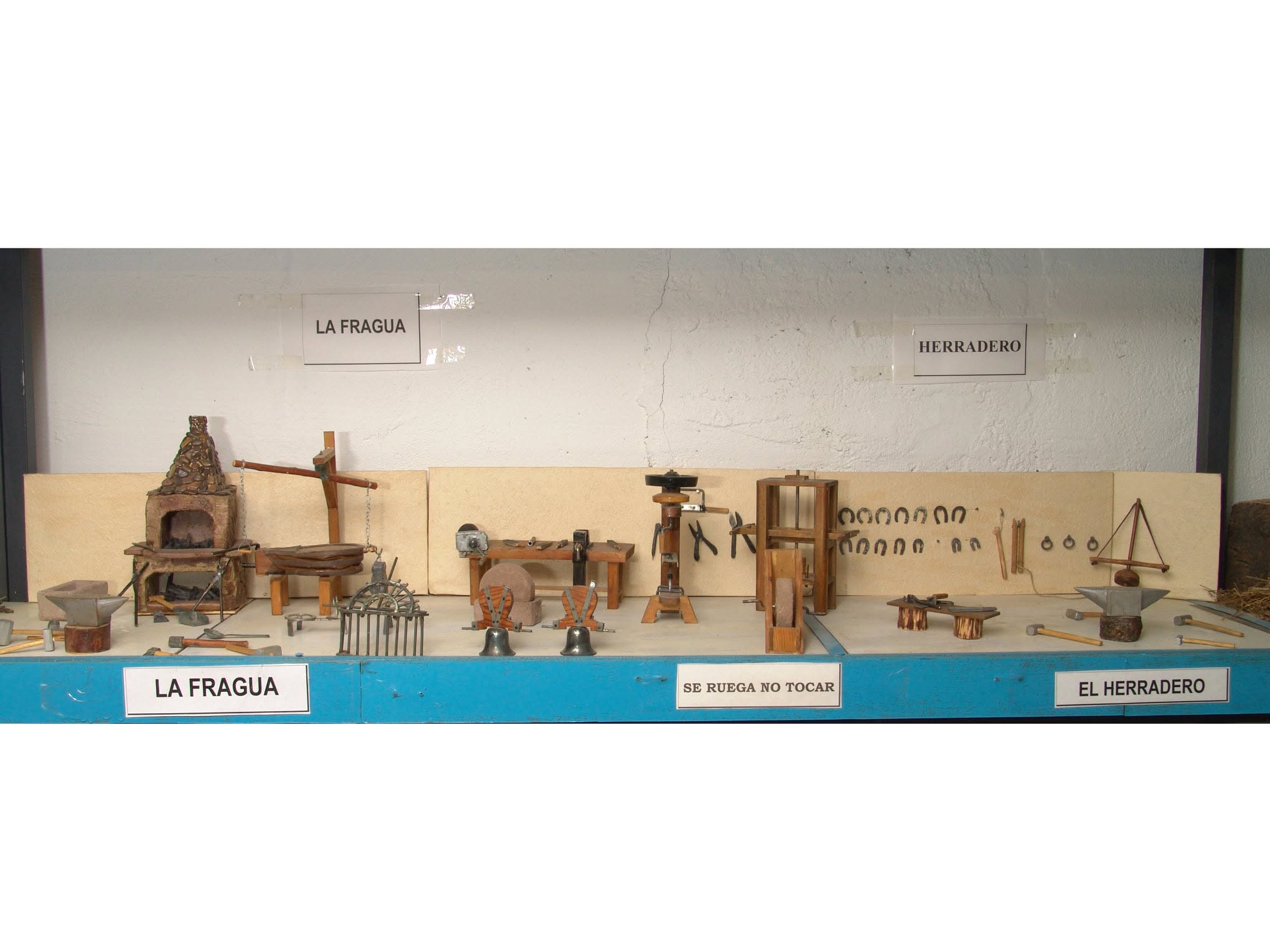 Miniaturas de José Escribano Calvo (1 de 12)
